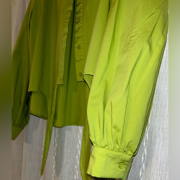 Lulus, Sunny Ties Lime Green Tie-Front Long Sleeve Button-Up Top. Sz. L - Picture 12 of 15